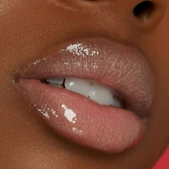 Kylie x The Grinch Sweet Like Candy Cane Hi Gloss - Picture 5 of 5